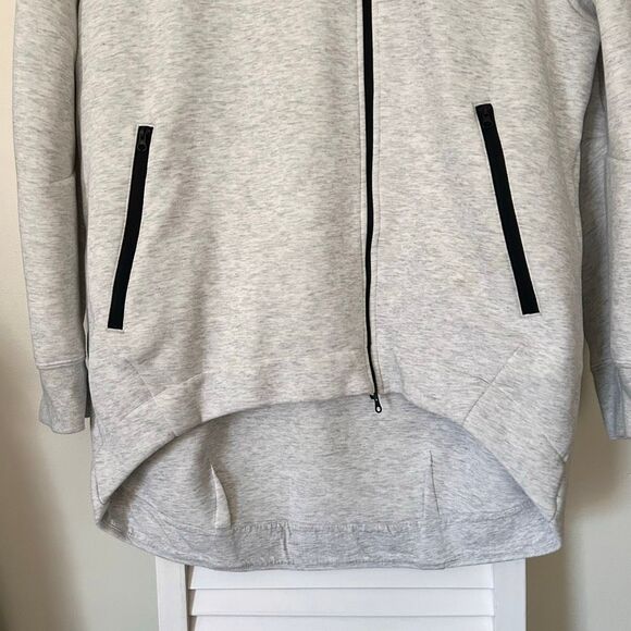 Nike Oversized Tech Fleece Full-Zip Hoodie Light Gray Women’s Medium, Perfect! - Picture 6 of 8